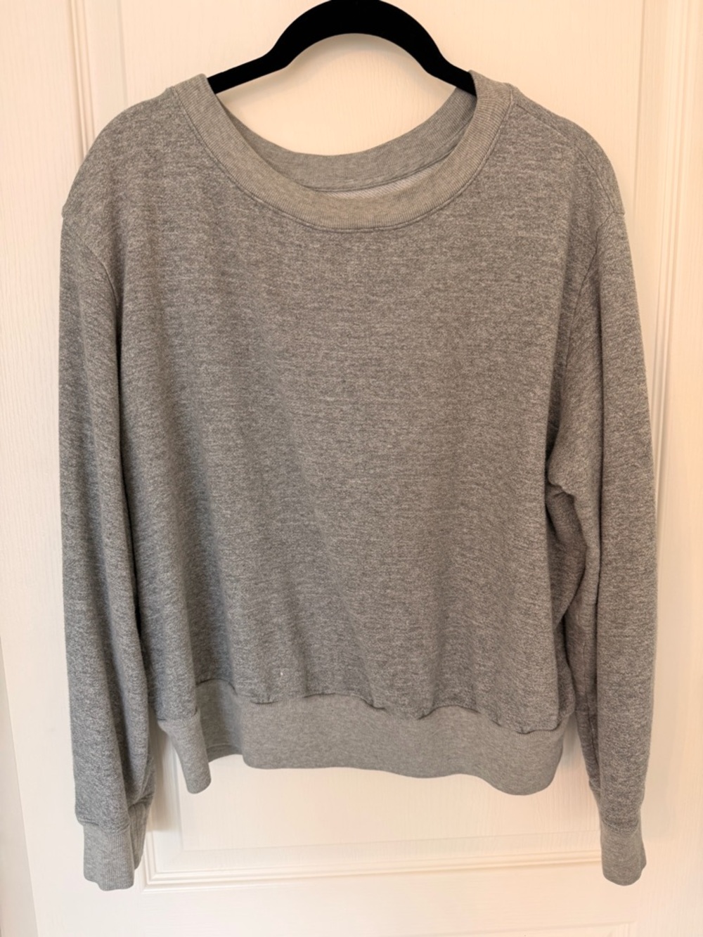 Everlane Heather Gray Crewneck Sweater